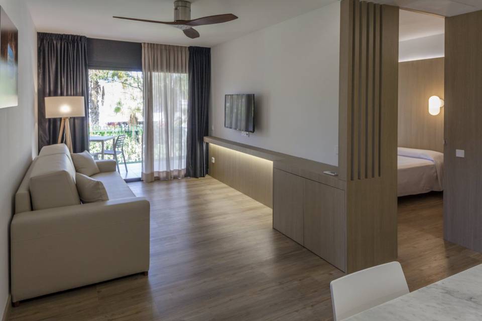 Deluxe family room 2 bedrooms parque la paz hotel playa de las américas Deluxe family room 2 bedrooms parque la paz hotel playa de las américas