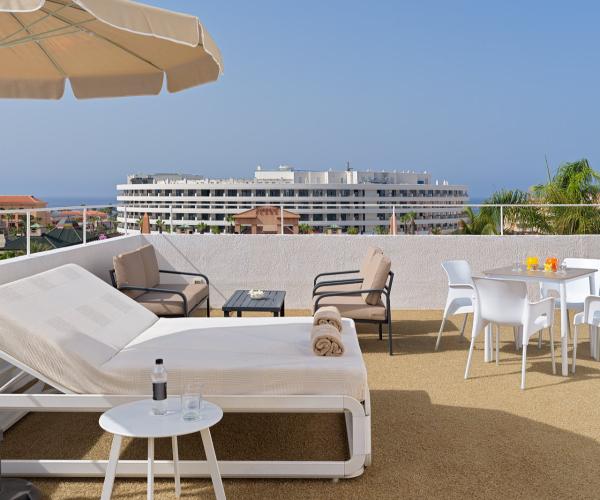 Dúplex Deluxe con Terraza y Solárium Privado
