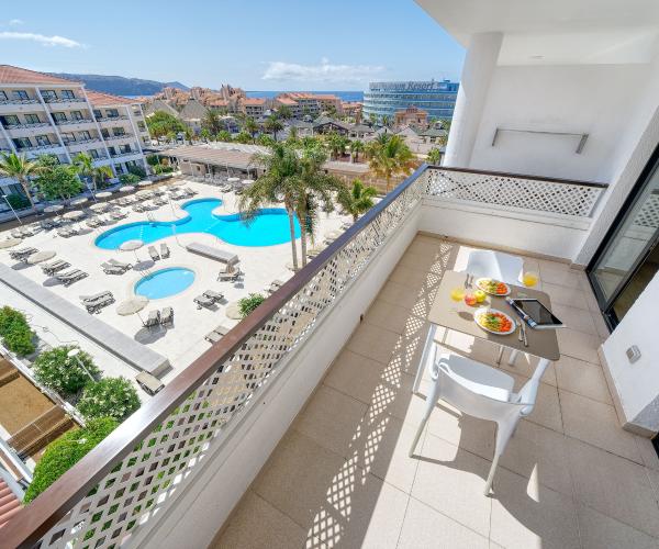 Apartamento Familiar 2 Dormitorios Deluxe Vista Piscina