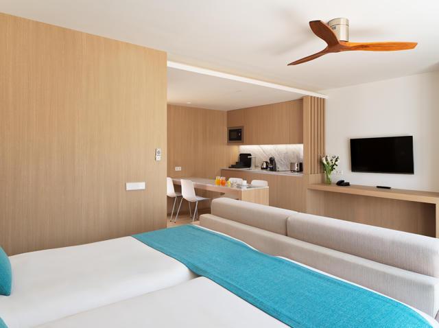 Habitación Estudio Deluxe Hotel Parque la Paz Playa de las Américas Habitación Estudio Deluxe Hotel Parque la Paz Playa de las Américas